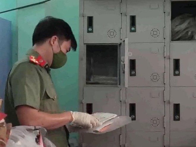 Thực hư hình ảnh “sổ thị tẩm” của ông Lê Tùng Vân lan truyền trên mạng xã hội? - Ảnh 3. Thực hư hình ảnh “sổ thị tẩm” của ông Lê Tùng Vân lan truyền trên mạng xã hội? - Ảnh 3.