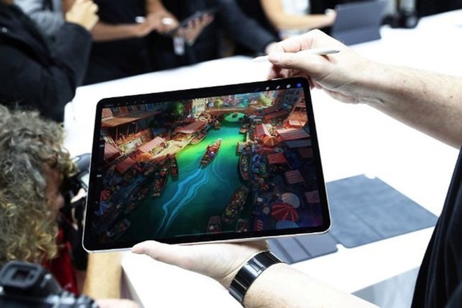 Apple có thể ra mắt iPad màn hình OLED năm 2024 - Ảnh 1.