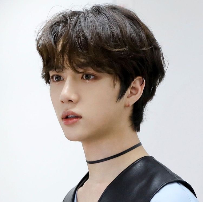 C&aacute;ch BigHit tạo ra vũ kh&iacute; b&iacute; mật vạn người m&ecirc;: Ẩn danh V (BTS) đến ph&uacute;t cuối, x&agrave;i lại chi&ecirc;u đối với đ&agrave;n em TXT! - Ảnh 10.