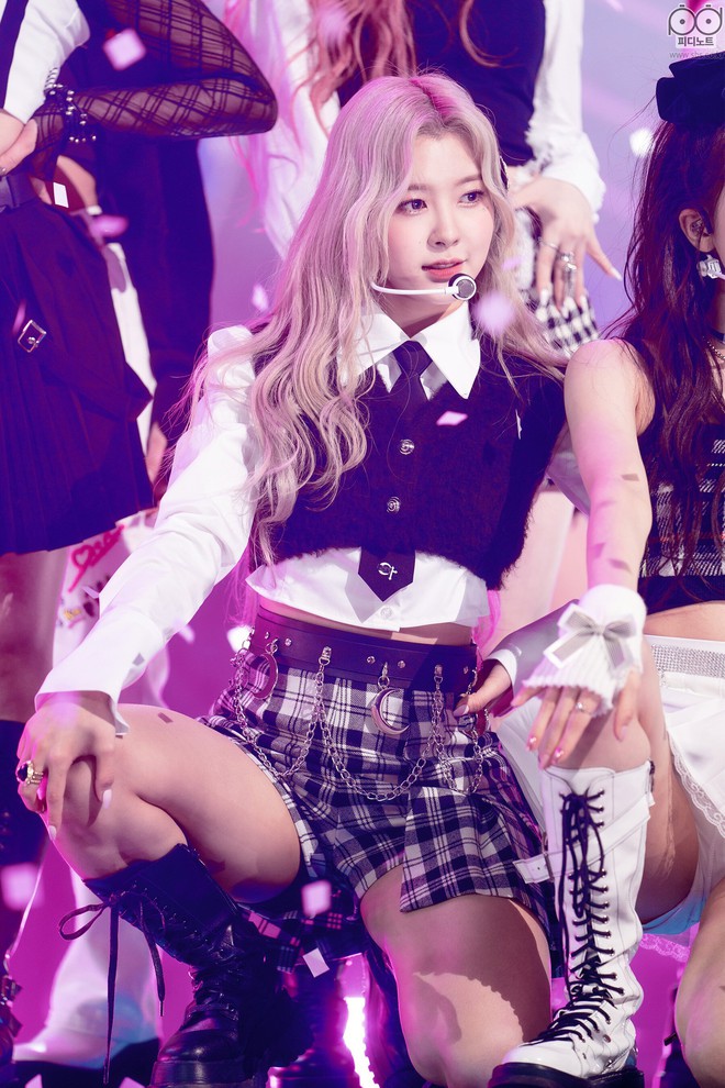 Bất ngờ với giọng live nuốt đĩa của rapper nhóm nữ Mnet: Được gọi là hậu duệ Jennie (BLACKPINK), nói không với auto tune - Ảnh 4.