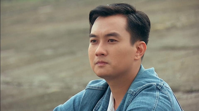 Netizen phát ngán cặp đôi hủy diệt diễn xuất phim Việt: Đóng chính mà đơ cả đôi, dàn cast phụ gánh còng lưng - Ảnh 3.