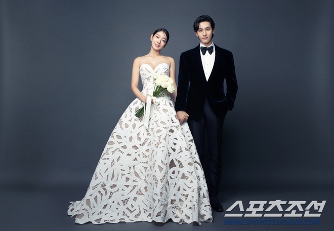 Người thừa kế Lee Min Ho đi ăn cưới người yêu cũ Park Shin Hye, nhắn nhủ điều gì mà khiến dân tình tiếc nuối? - Ảnh 2.