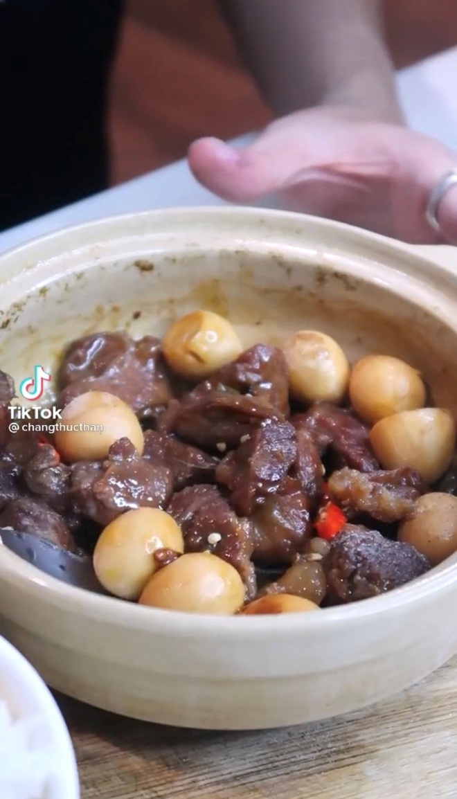Bộ phận cực ngon của con lợn m&agrave; nhiều người chưa nghe t&ecirc;n, gi&aacute; mềm nhưng &iacute;t ai mua được - Ảnh 4.