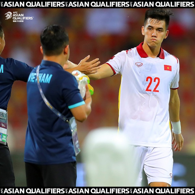 HLV Park Hang-seo đãng trí, quên Tiến Linh ghi bàn ở vòng loại World Cup 2022 - Ảnh 1.