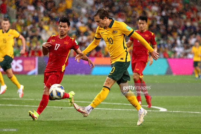 Thống kê đáng buồn: Tuyển Việt Nam hết cửa dự World Cup 2022 sau trận thua Australia - Ảnh 1.