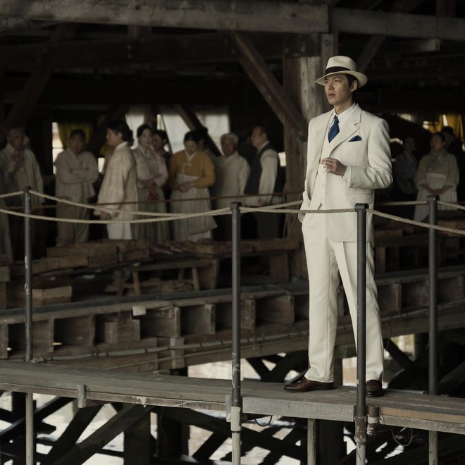 Lee Min Ho vừa đ&aacute;nh &uacute;p tạo h&igrave;nh mới đ&atilde; bị v&iacute; như Sơn T&ugrave;ng M-TP, netizen c&agrave; khịa su&yacute;t nữa c&oacute; người d&iacute;nh phốt đạo nh&aacute;i - Ảnh 1.