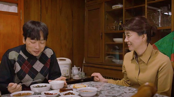 Loạt khoảnh khắc r&uacute;t cạn nước mắt kh&aacute;n giả ở Reply 1988: Nhớ lại cảnh Jung Hwan tỏ t&igrave;nh hụt m&agrave; tới giờ vẫn ức - Ảnh 13.