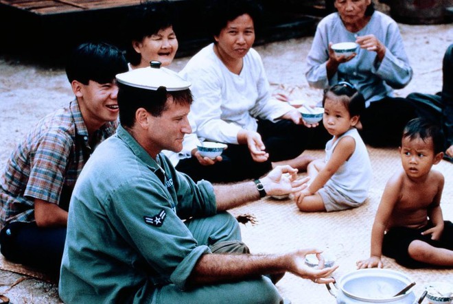 3 lần Hollywood khẳng định Việt Nam đẹp quá đi thôi: Ưng mắt từ con người đến văn hoá, mê mệt công chúa Disney gốc Việt! - Ảnh 7.