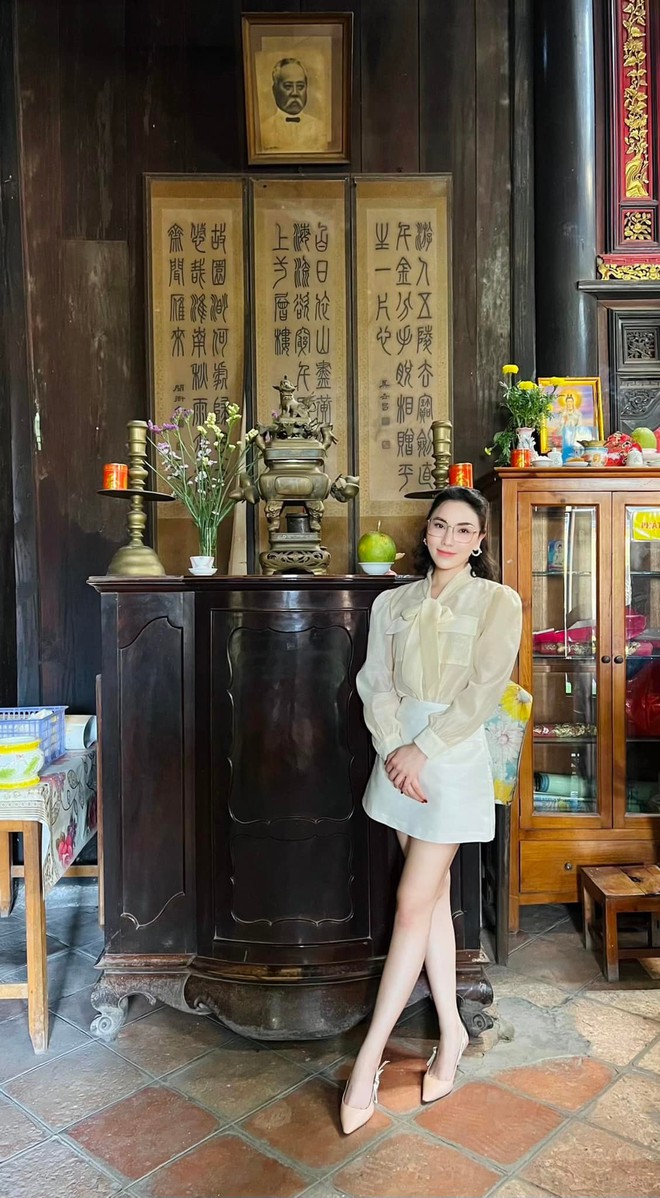 Hậu drama tình ái, Quỳnh Thư về đón Tết bên trong cơ ngơi 800 tỷ: Độ hoành tráng thế nào? - Ảnh 4.
