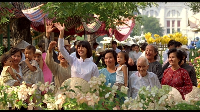 3 lần Hollywood khẳng định Việt Nam đẹp quá đi thôi: Ưng mắt từ con người đến văn hoá, mê mệt công chúa Disney gốc Việt! - Ảnh 8.