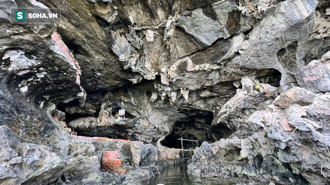 Bí ẩn hang động chứa kho báu ở Kiên Giang: Có người đã nhặt được cả mớ tiền ở đây - Ảnh 2.