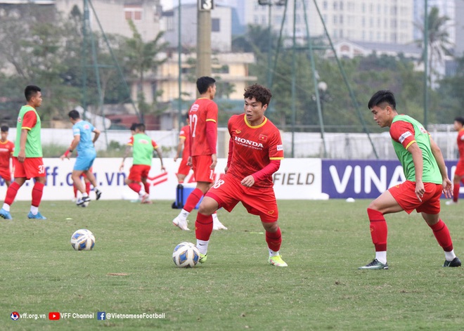 HLV Park Hang-seo đau lòng khi Phi Sơn chấn thương, tiếc vì dùng muộn - Ảnh 1.