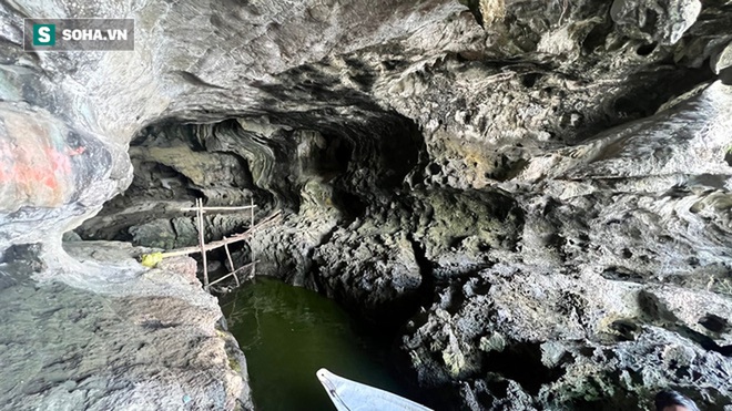 B&iacute; ẩn hang động chứa kho b&aacute;u ở Ki&ecirc;n Giang: C&oacute; người đ&atilde; nhặt được cả mớ tiền ở đ&acirc;y - Ảnh 5.
