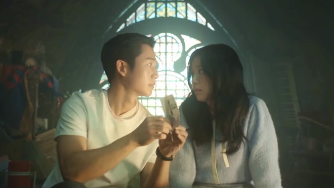 Jung Hae In bất ngờ đăng hình ảnh đáng ngờ ngay sinh nhật Jisoo (BLACKPINK): Kbiz lại có thêm 1 cặp phim giả tình thật? - Ảnh 4.