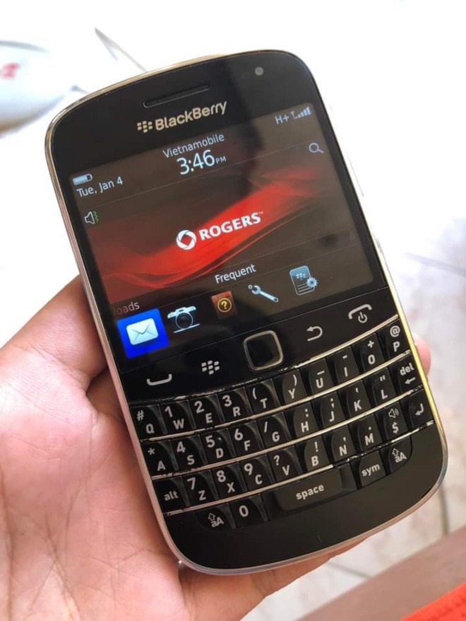 Điện thoại BlackBerry vẫn sử dụng được tại Việt Nam, nhưng người mua vẫn hoang mang - Ảnh 1.