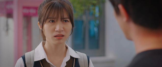 Thương Ng&agrave;y Nắng Về c&oacute; một lỗ hổng diễn xuất: T&acirc;n binh xinh xắn đấy nhưng biểu cảm ch&aacute;n xỉu - Ảnh 5.
