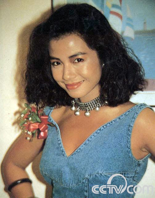 Vẻ đẹp khuynh đảo của 6 đệ nhất mỹ nhân Hồng Kông một thời: Khó tìm ra thế hệ tiếp nối tương xứng? - Ảnh 4. Vẻ đẹp khuynh đảo của 6 đệ nhất mỹ nhân Hồng Kông một thời: Khó tìm ra thế hệ tiếp nối tương xứng? - Ảnh 4.