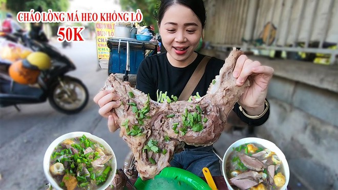 Từ hàng cháo má heo bán vỉa hè, cặp vợ chồng gốc Bắc mua nhà, tậu vài mảnh đất ở Sài thành - Ảnh 2.