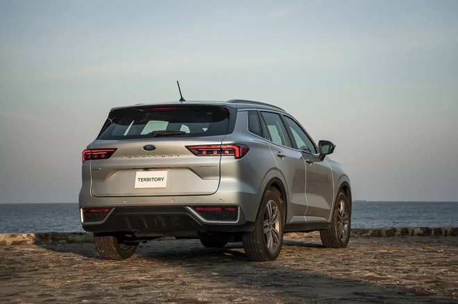 Ra mắt Ford Territory tại Việt Nam: Gi&aacute; từ 822 triệu, rẻ nhất ph&acirc;n kh&uacute;c, nhiều c&ocirc;ng nghệ đe nẹt Tucson, Sportage - Ảnh 10.