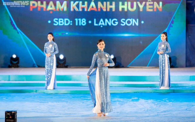 50 thí sinh Hoa hậu Biển đảo Việt Nam thướt tha trong tà áo dài - Ảnh 10.