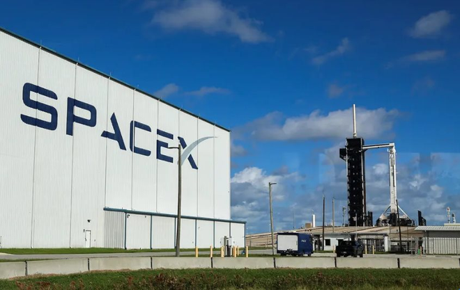Chữ X b&iacute; ẩn trong cuộc đời Elon Musk: Đặt t&ecirc;n từ c&ocirc;ng ty đến con đầu l&ograve;ng, mua X.com rồi để đấy - Ảnh 4.