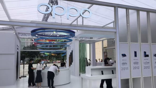 OPPO - Thương hiệu điện thoại Sơn T&ugrave;ng MTP từng l&agrave;m đại sứ c&oacute; nguy cơ sắp bay m&agrave;u tại ch&acirc;u &Acirc;u? - Ảnh 2.