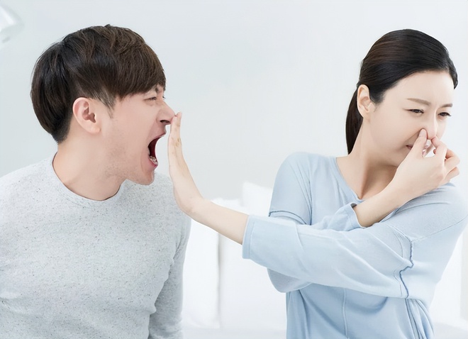 1 điểm trên cơ thể có mùi hôi là dấu hiệu nguy cơ ung thư gan - Ảnh 2.