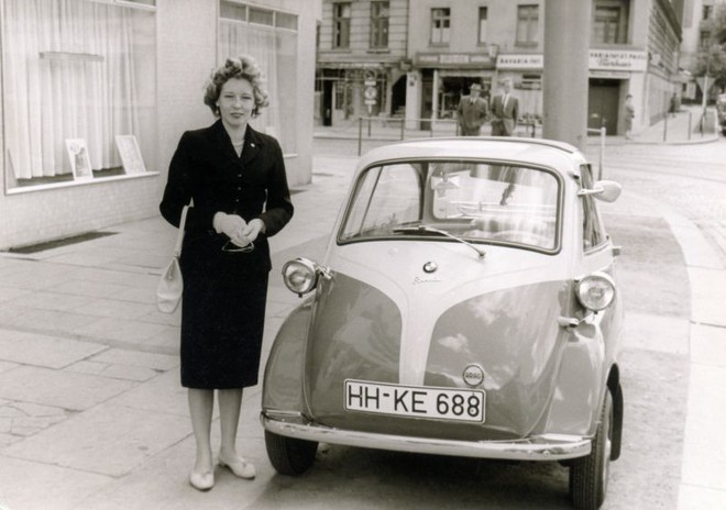 Isetta: Chiếc xe si&ecirc;u nhỏ đầu ti&ecirc;n tr&ecirc;n thế giới - Ảnh 8.