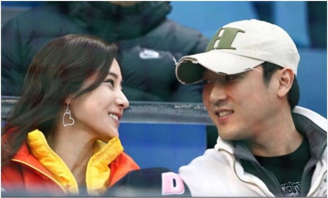 Búp bê xứ Hàn Han Chae Young có hôn nhân viên mãn bậc nhất Kbiz - Ảnh 4.