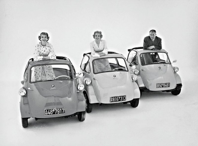 Isetta: Chiếc xe si&ecirc;u nhỏ đầu ti&ecirc;n tr&ecirc;n thế giới - Ảnh 1.