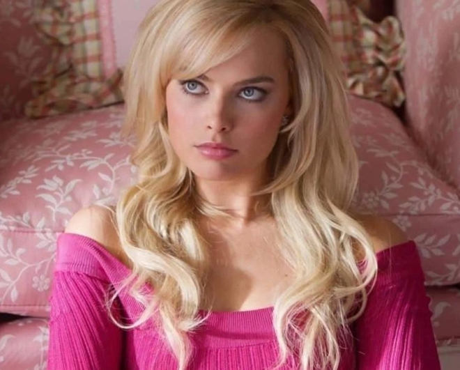 Margot Robbie tiết lộ về cảnh nóng đặc biệt với Leonardo DiCaprio - Ảnh 1.