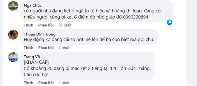 Cận cảnh ngập kinh hoàng ở Đà Nẵng, nhiều người phải lên mạng nhờ giúp - Ảnh 1.