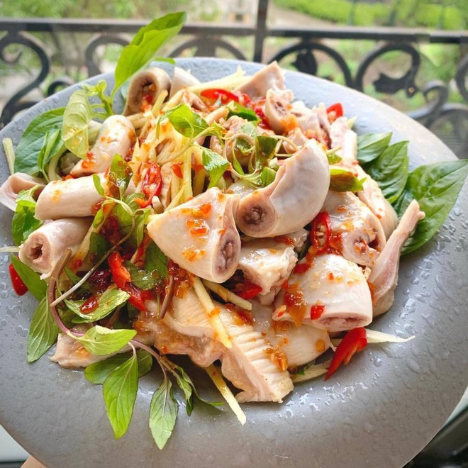Gỏi tràng lợn - Món ăn cực đỉnh thơm ngon đến miếng cuối cùng - Ảnh 6. Gỏi tràng lợn - Món ăn cực đỉnh thơm ngon đến miếng cuối cùng - Ảnh 6.