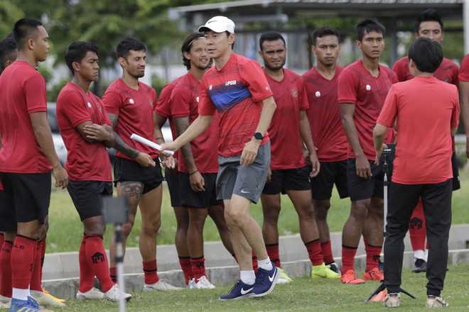 HLV Shin Tae-yong quá cố chấp nhưng vắng ông ấy thì bóng đá Indonesia sẽ sa sút - Ảnh 2.