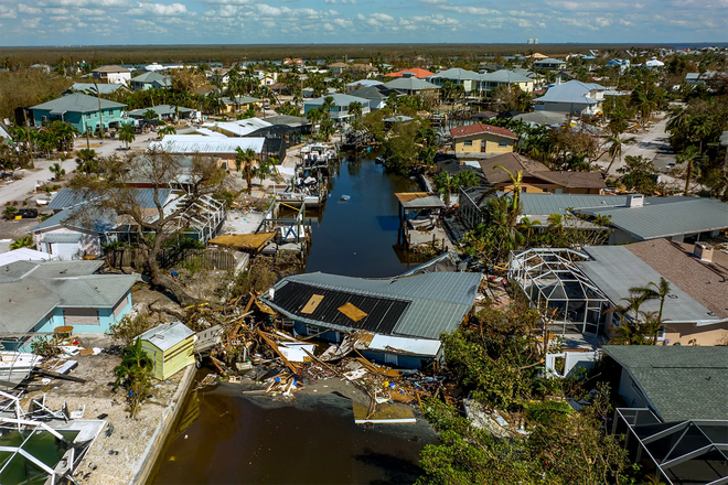 Cuộc sống của những người lớn tuổi tại Florida lao đao vì bão Ian, rơi vào cảnh trắng tay ở cuối đời - Ảnh 6.