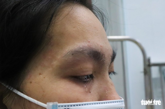 Bệnh nhi mắc bệnh h&ocirc; hấp tăng mạnh ở TP.HCM, b&aacute;c sĩ xuy&ecirc;n đ&ecirc;m cứu chữa - Ảnh 5.