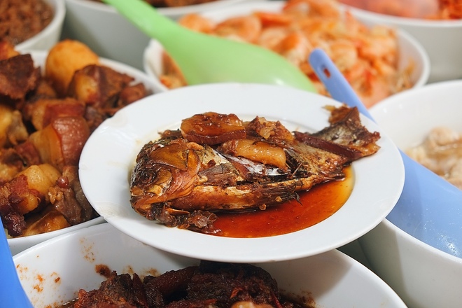 B&iacute; mật của m&oacute;n c&aacute; kho trứ danh ở tiệm cơm bụi đắt nhất nh&igrave; H&agrave; Nội - Ảnh 5.