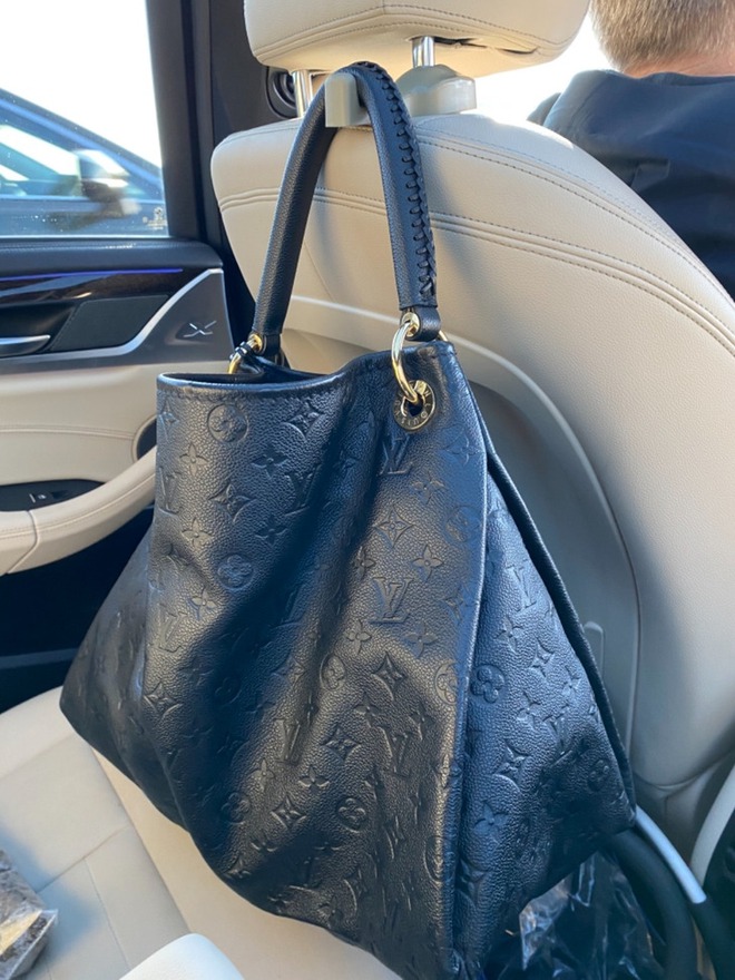 12 m&oacute;n đồ gi&uacute;p mỗi chuyến du lịch của bạn đều trở n&ecirc;n th&uacute; vị - Ảnh 1.