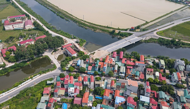 Cây cầu hơn 115 tỷ ở Hà Nội sắp hoàn thành, vì sao bị bỏ không gần 2 năm nay? - Ảnh 1.