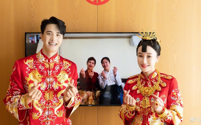 Mỹ nh&acirc;n Thi&ecirc;n long b&aacute;t bộ đeo v&agrave;ng nặng trĩu trong lễ cưới - Ảnh 2.