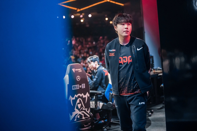 Xạ Thủ Rekkles chỉ ra nguy&ecirc;n nh&acirc;n khiến LEC - LCS kh&ocirc;ng thể bắt kịp LPL v&agrave; LCK - Ảnh 1.
