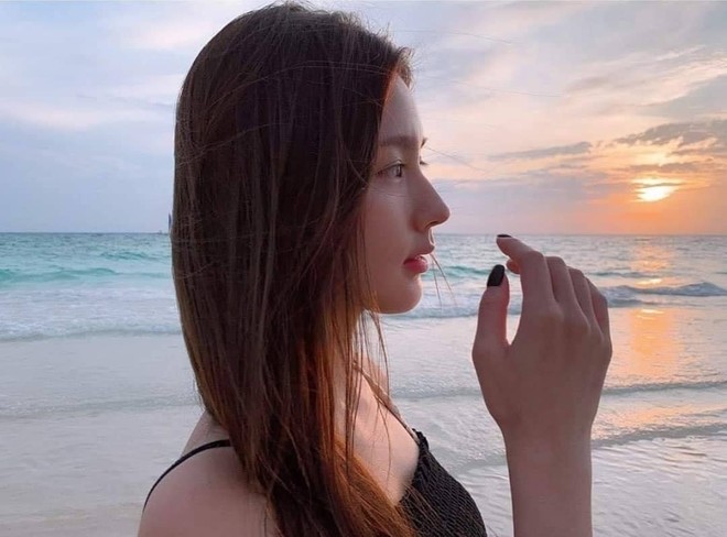 Nữ idol H&agrave;n khiến netizen ph&aacute;t cuồng v&igrave; sống mũi tuyệt t&aacute;c, nh&igrave;n m&agrave; kh&ocirc;ng nghĩ l&agrave; đẹp tự nhi&ecirc;n - Ảnh 5.