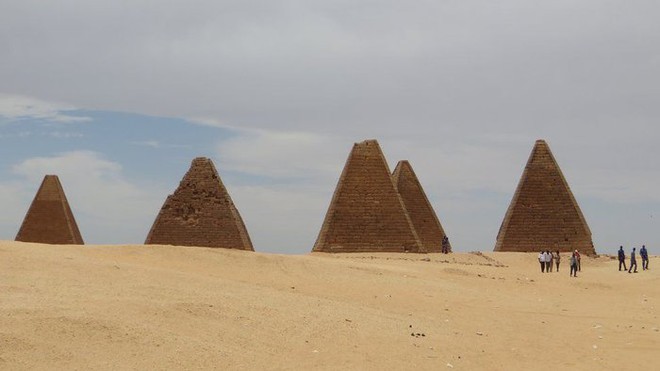 Bí mật trên sa mạc Sudan: Kim tự tháp của các vị vua Kushite - Ảnh 3.