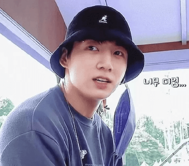 Cảnh sát Hàn Quốc tuyên bố điều tra vụ nhân viên Bộ Ngoại giao bán mũ của Jungkook (BTS) với giá 175 triệu đồng - Ảnh 3.