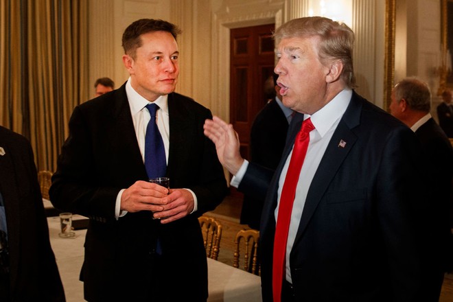 Elon Musk sa thải 1 loạt lãnh đạo cấp cao sau khi tiếp quản Twitter; tài khoản của ông Trump vẫn chưa được khôi phục - Ảnh 1.