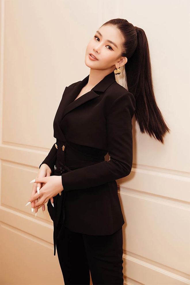 L&ecirc; &Acirc;u Ng&acirc;n Anh thay đổi thế n&agrave;o sau 5 năm đăng quang hoa hậu trong ồn &agrave;o? - Ảnh 8.