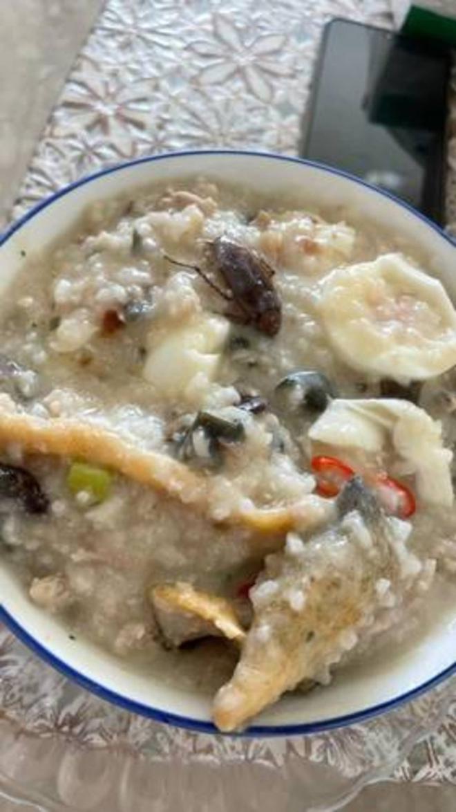 Sợ hãi tột độ trước sự hiện diện của loài gián khắp mặt trận ăn uống - Ảnh 10.