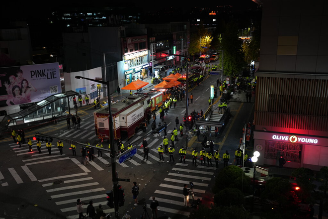 Itaewon: Từ khu phố không ngủ phồn hoa đến địa điểm ám ảnh cả Hàn Quốc - Ảnh 6.