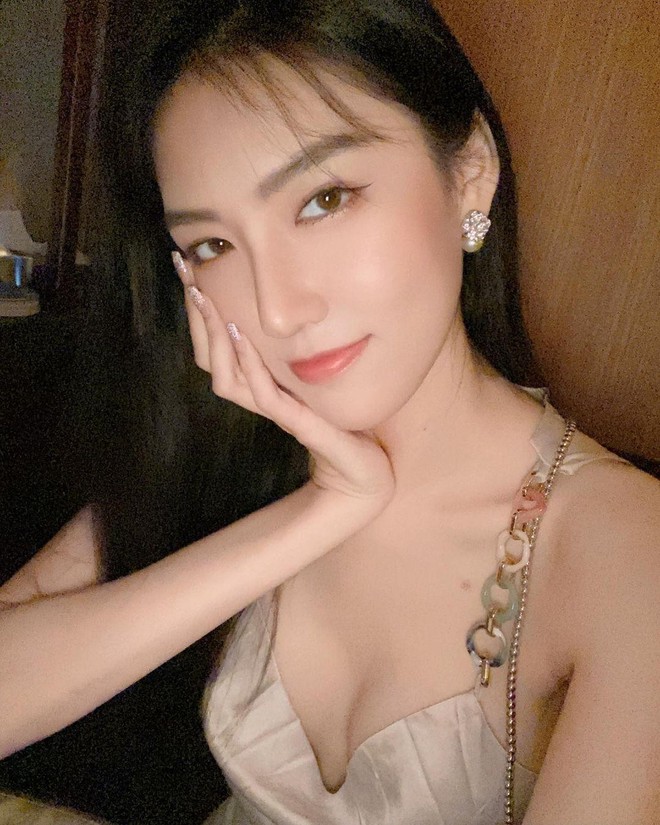 Nữ người mẫu nổi tiếng sau một đ&ecirc;m - Ảnh 3.