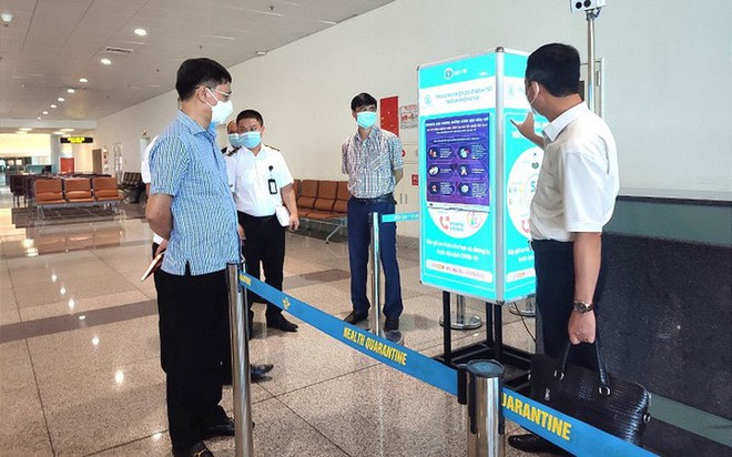 Kiểm tra công tác phòng chống dịch đậu mùa khỉ tại sân bay Nội Bài - Ảnh 1.